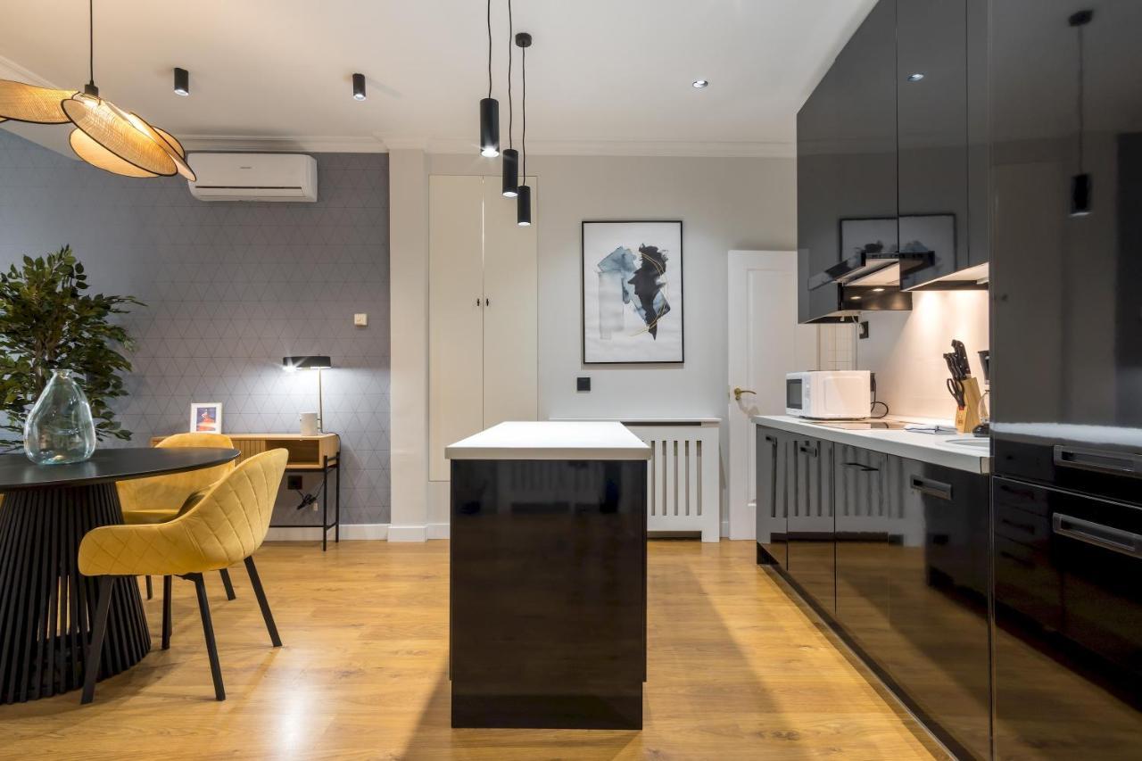 Wide And Modern -1Bd 1,5 Bth- Malasana Мадрид Екстериор снимка