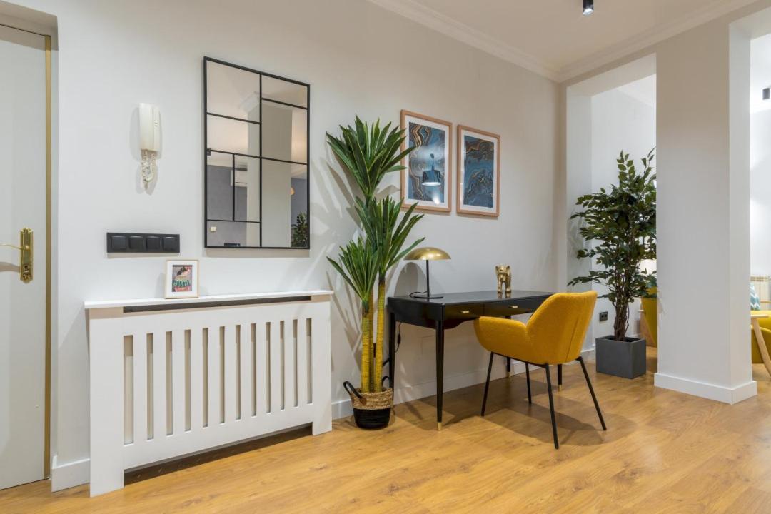 Wide And Modern -1Bd 1,5 Bth- Malasana Мадрид Екстериор снимка