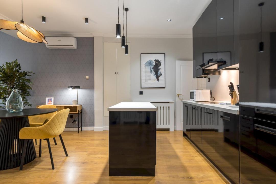 Wide And Modern -1Bd 1,5 Bth- Malasana Мадрид Екстериор снимка